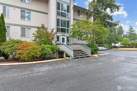 5630 200th Street SW Lynnwood WA 98036