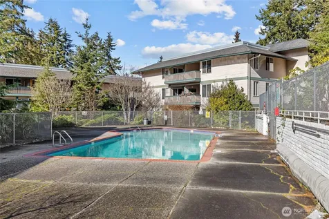 5630 200th Street SW Lynnwood WA 98036