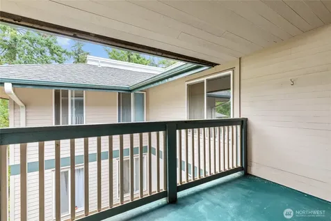 5630 200th Street SW Lynnwood WA 98036