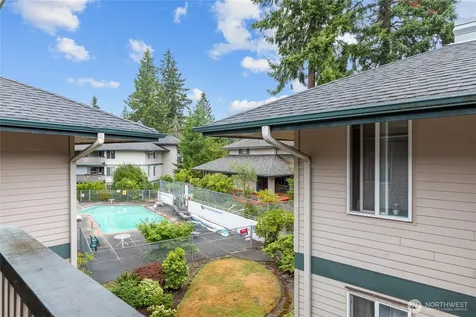 5630 200th Street SW Lynnwood WA 98036