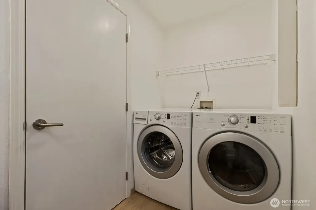 12057 20th Avenue NE Seattle WA 98125