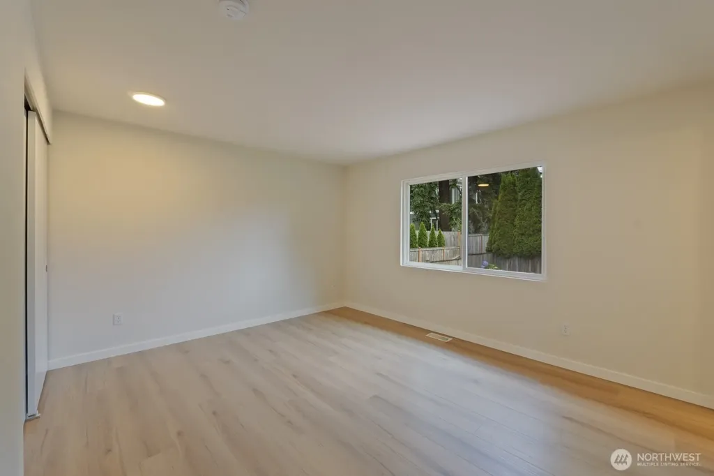 12057 20th Avenue NE Seattle WA 98125