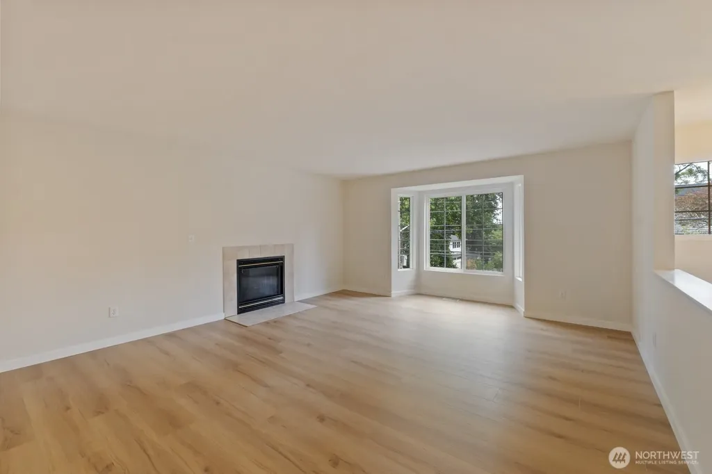 12057 20th Avenue NE Seattle WA 98125