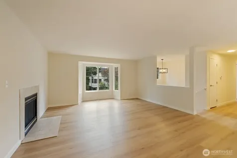 12057 20th Avenue NE Seattle WA 98125