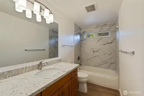12057 20th Avenue NE Seattle WA 98125