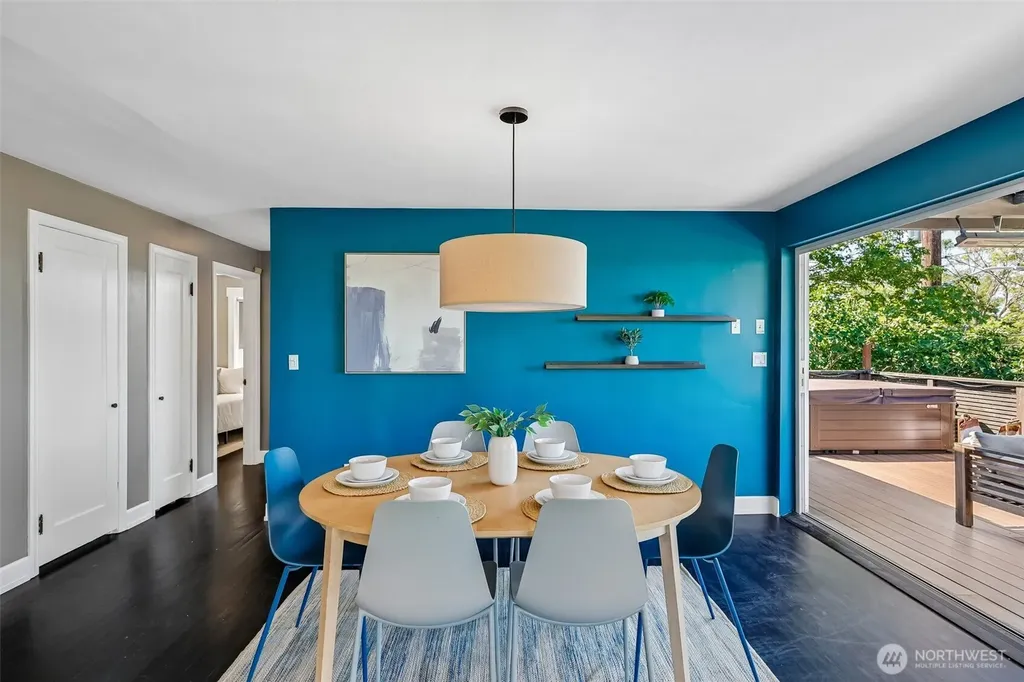 239 NW 48th Street Seattle WA 98107
