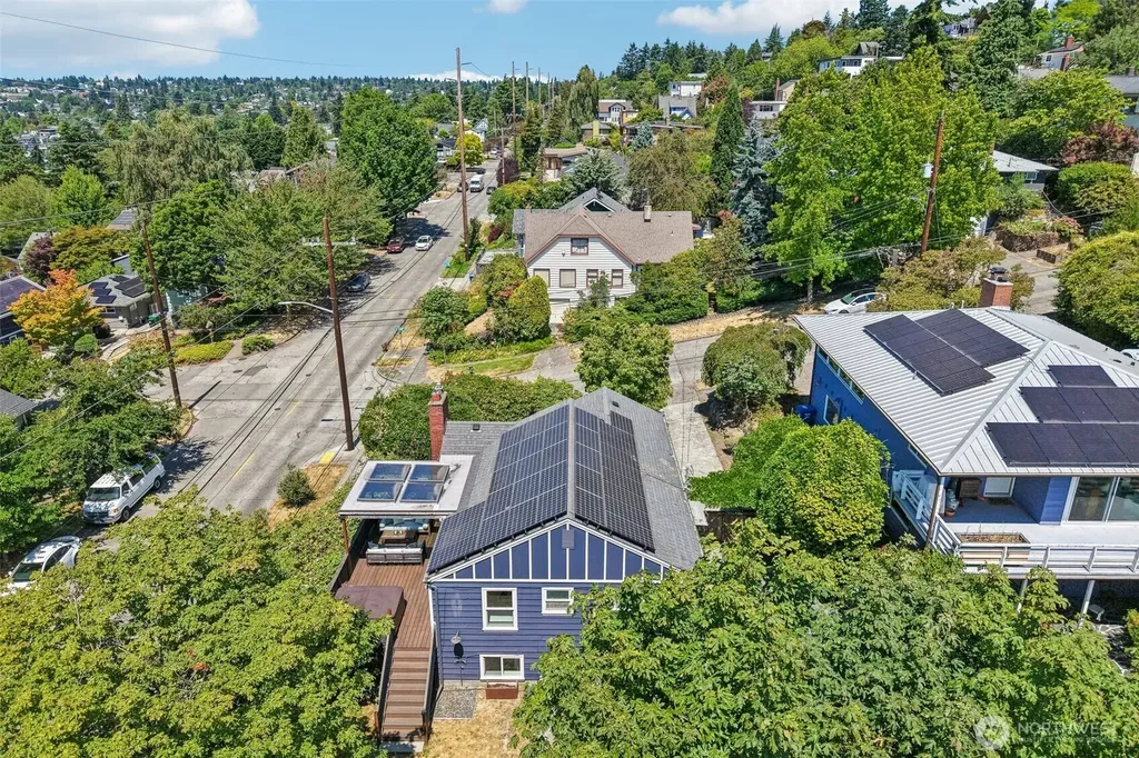 239 NW 48th Street Seattle WA 98107