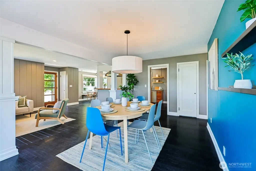 239 NW 48th Street Seattle WA 98107