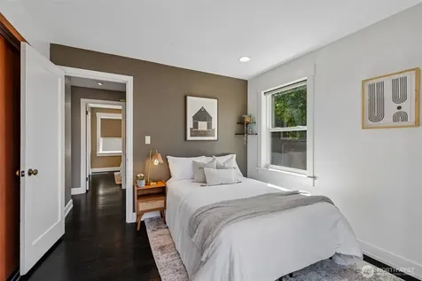 239 NW 48th Street Seattle WA 98107