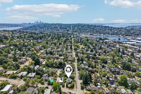 239 NW 48th Street Seattle WA 98107