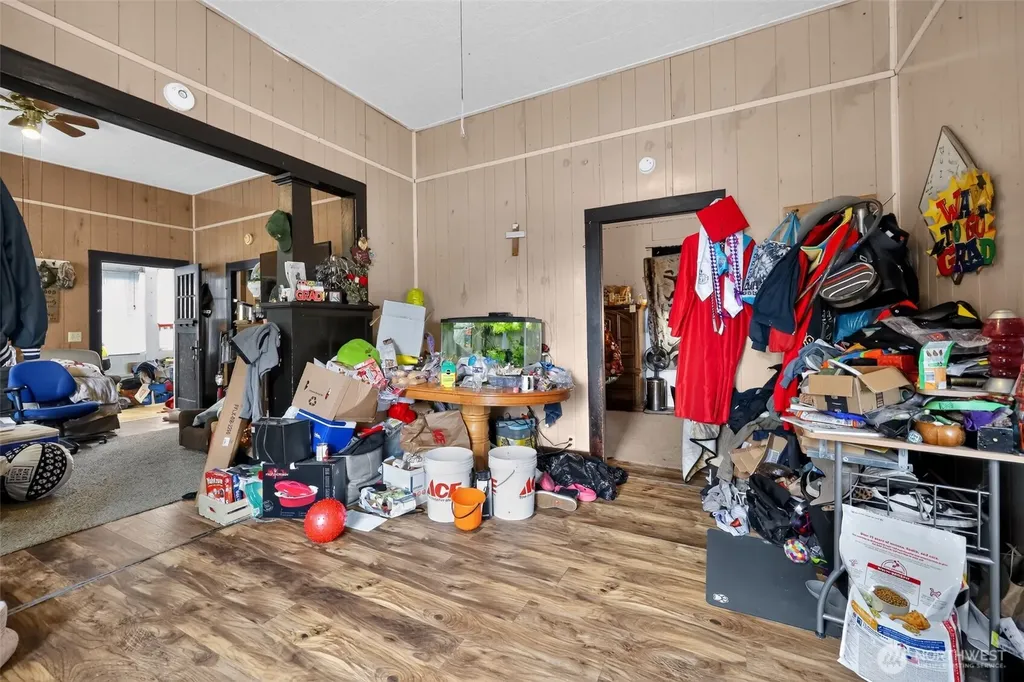 1345 Larch Street Raymond WA 98577