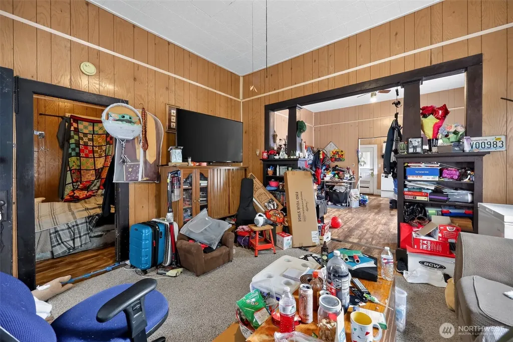 1345 Larch Street Raymond WA 98577