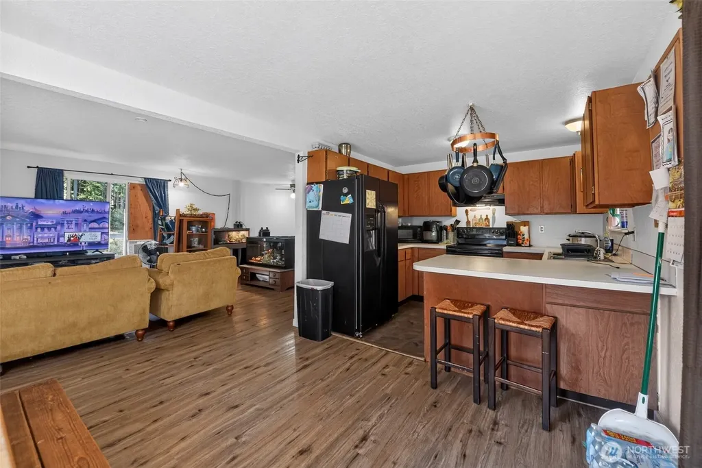 70 E Balmoral Way Shelton WA 98584