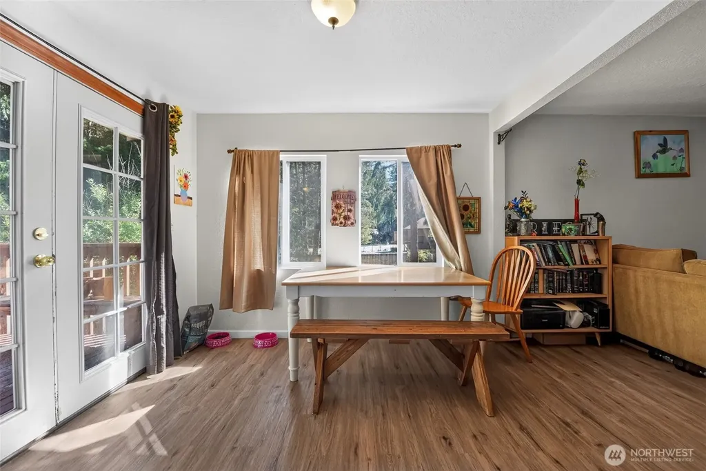 70 E Balmoral Way Shelton WA 98584