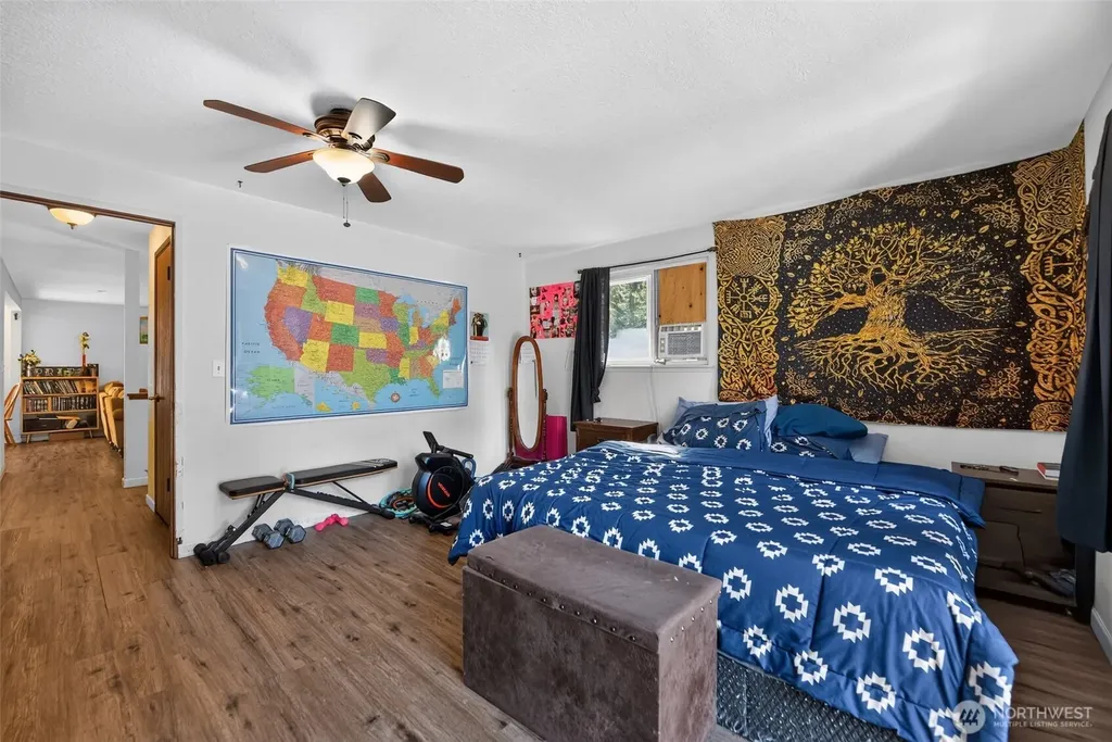 70 E Balmoral Way Shelton WA 98584