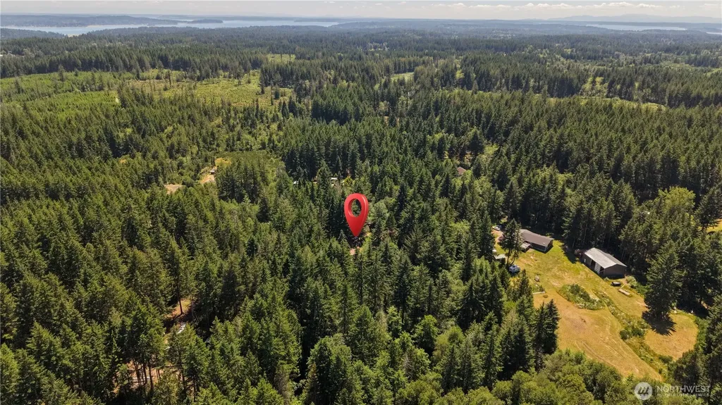 5445 SW County Line Road Port Orchard WA 98367
