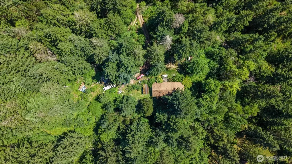 5445 SW County Line Road Port Orchard WA 98367