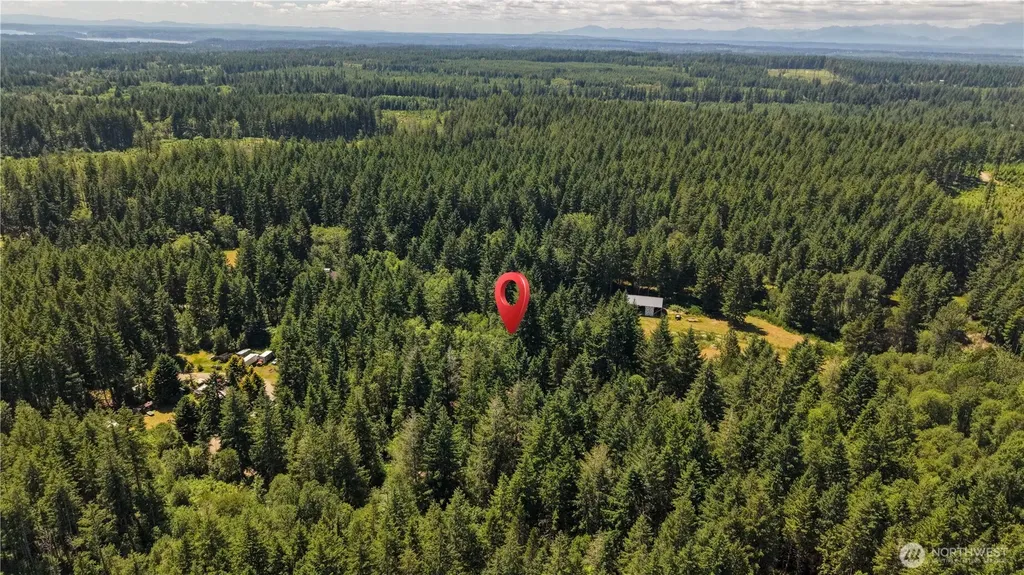 5445 SW County Line Road Port Orchard WA 98367
