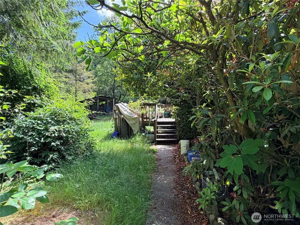 5445 SW County Line Road Port Orchard WA 98367