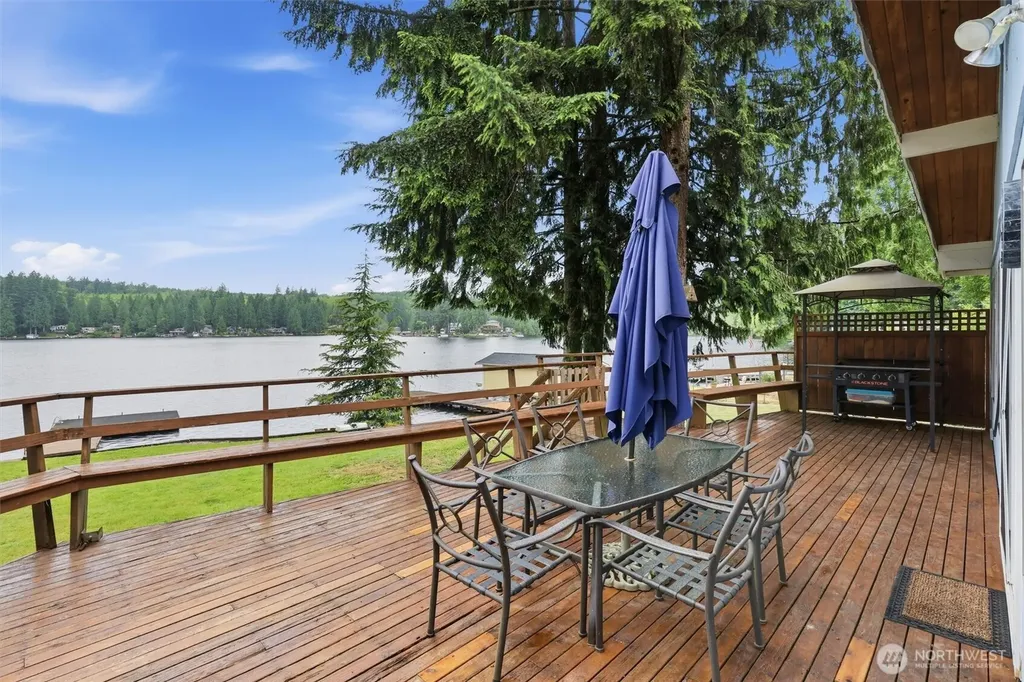 2020 S Lake Roesiger Road Snohomish WA 98290