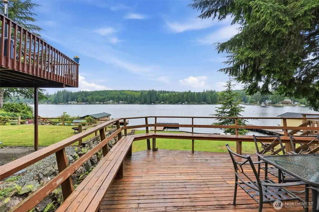 2020 S Lake Roesiger Road Snohomish WA 98290