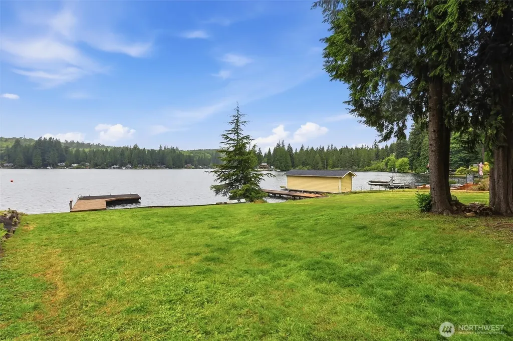 2020 S Lake Roesiger Road Snohomish WA 98290