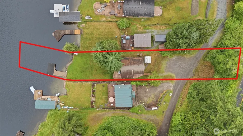 2020 S Lake Roesiger Road Snohomish WA 98290