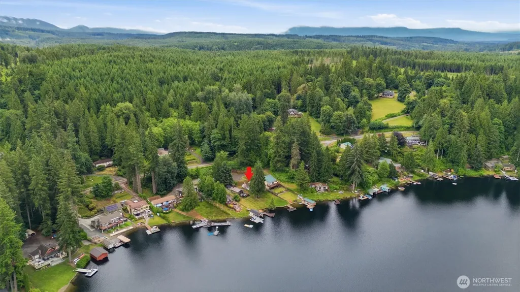 2020 S Lake Roesiger Road Snohomish WA 98290