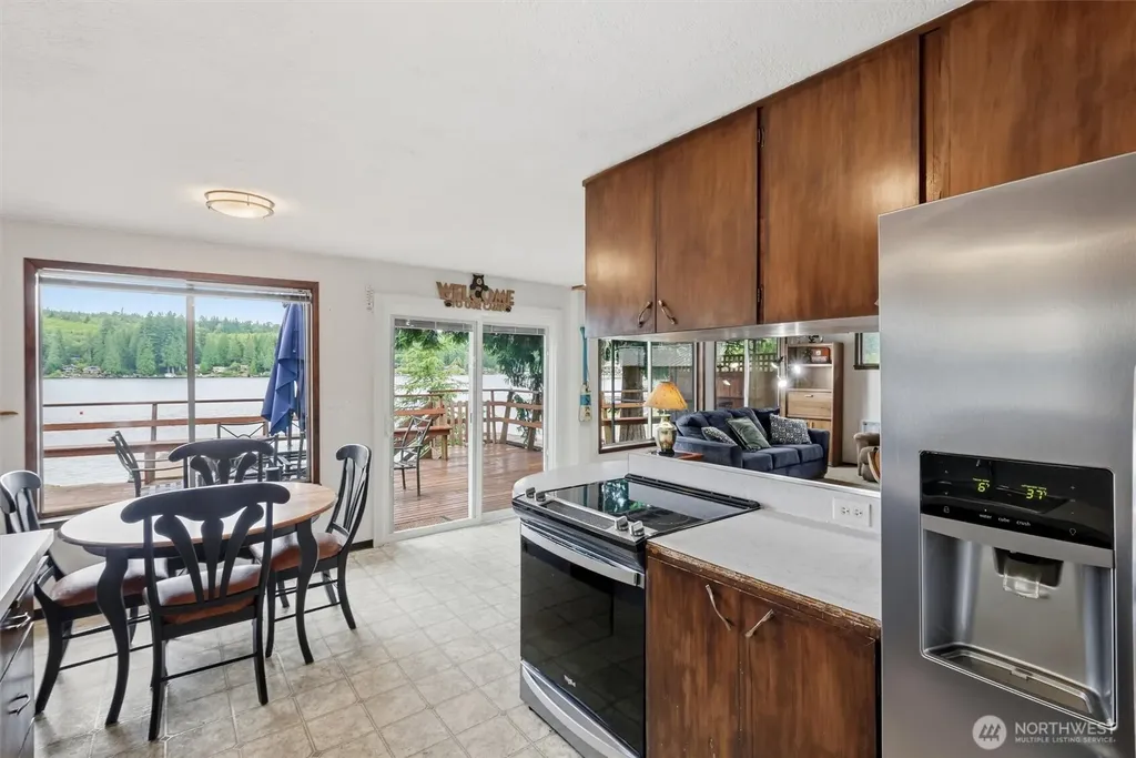 2020 S Lake Roesiger Road Snohomish WA 98290