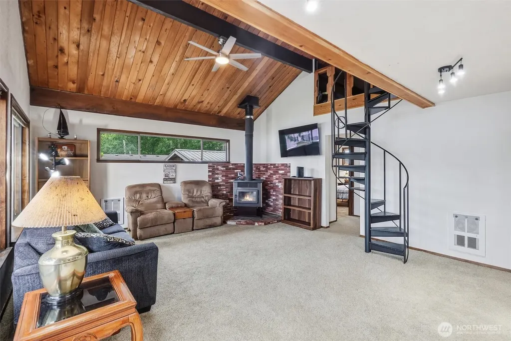 2020 S Lake Roesiger Road Snohomish WA 98290
