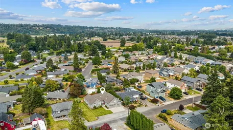 418 20th Street NW Puyallup WA 98371