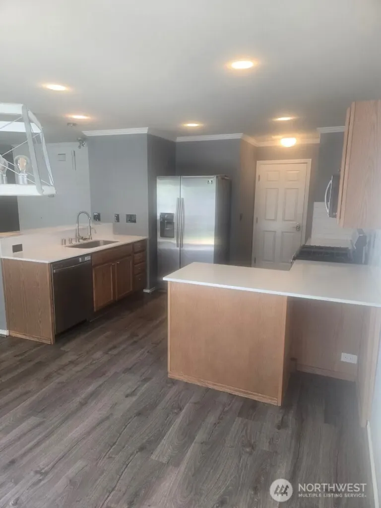23617 SE 243rd Place Maple Valley WA 98038