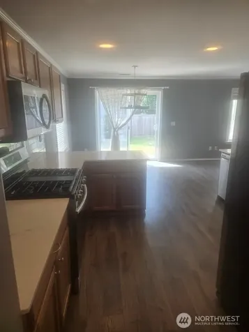 23617 SE 243rd Place Maple Valley WA 98038
