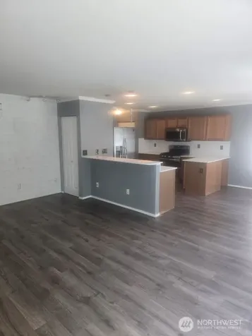 23617 SE 243rd Place Maple Valley WA 98038