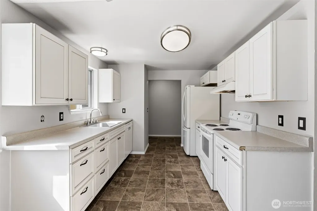 802 Oakcrest Drive SE Lacey WA 98503