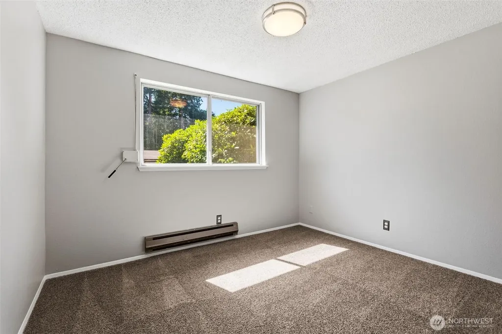 802 Oakcrest Drive SE Lacey WA 98503