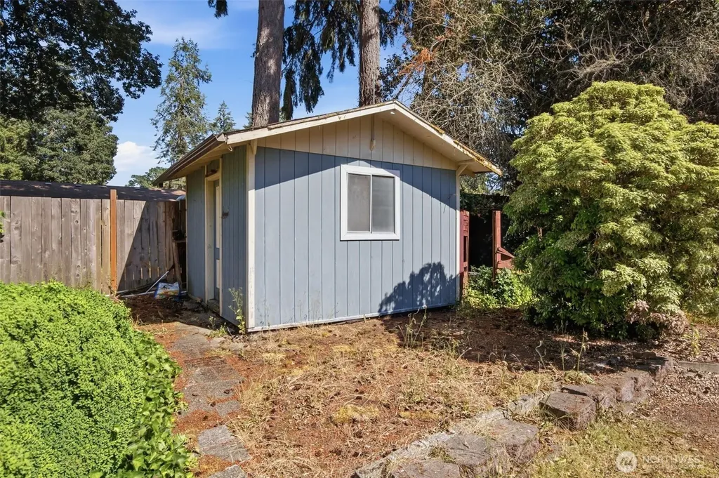 802 Oakcrest Drive SE Lacey WA 98503