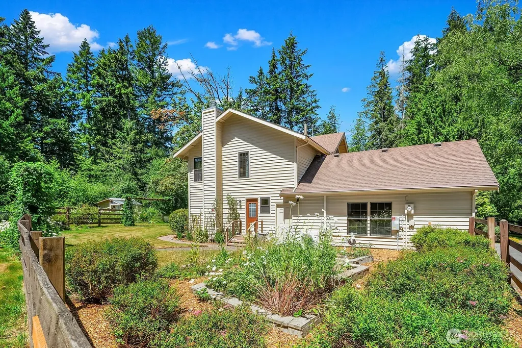 14121 SE 228th Street Kent WA 98042