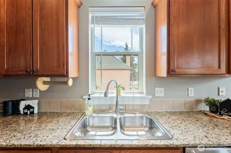 1541 N Anne Avenue East Wenatchee WA 98802