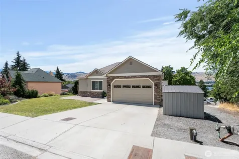 1541 N Anne Avenue East Wenatchee WA 98802