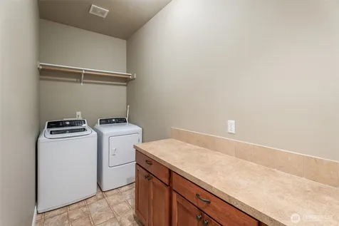 1541 N Anne Avenue East Wenatchee WA 98802