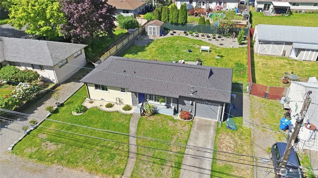 8414 Leona Way SW Lakewood WA 98499