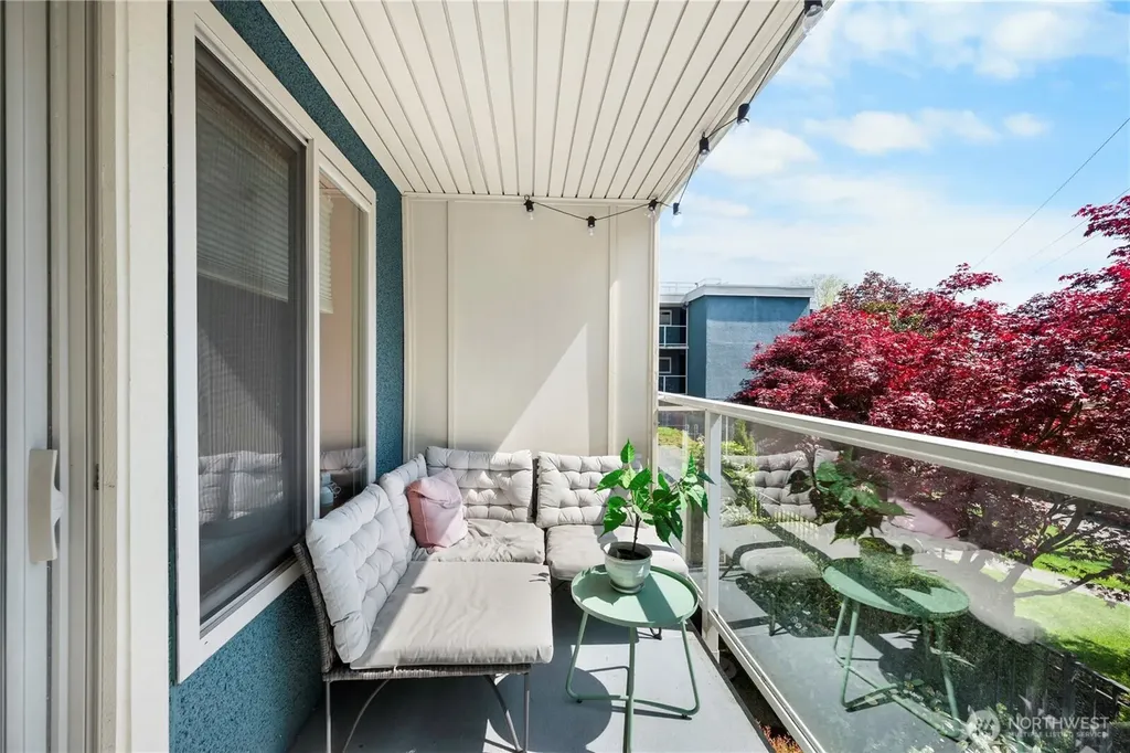 1730 Taylor Avenue N Seattle WA 98109