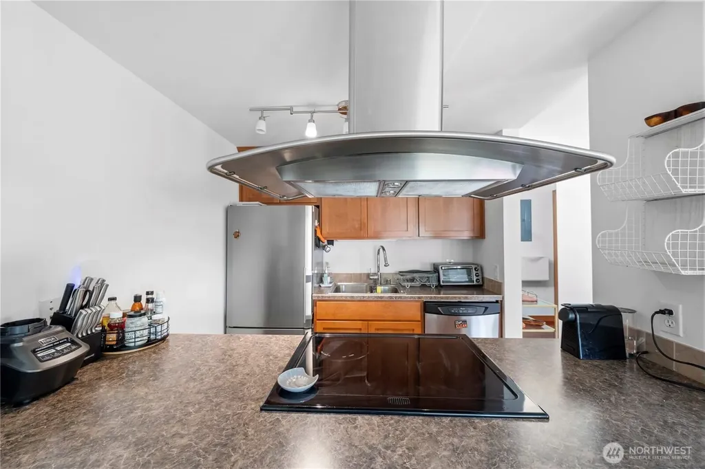 1730 Taylor Avenue N Seattle WA 98109