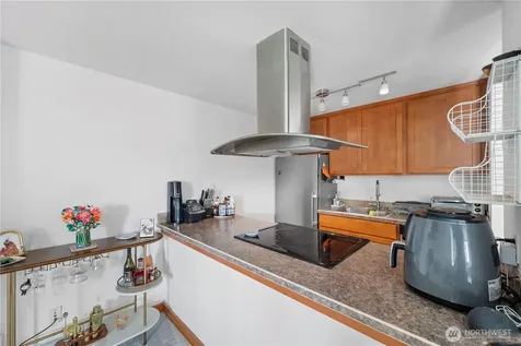 1730 Taylor Avenue N Seattle WA 98109