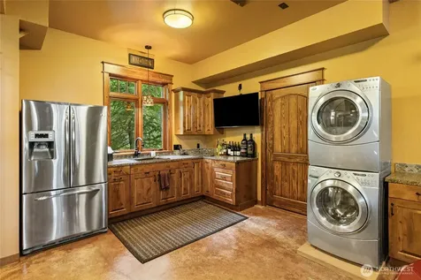 1990 Ruby King Loop Cle Elum WA 98922