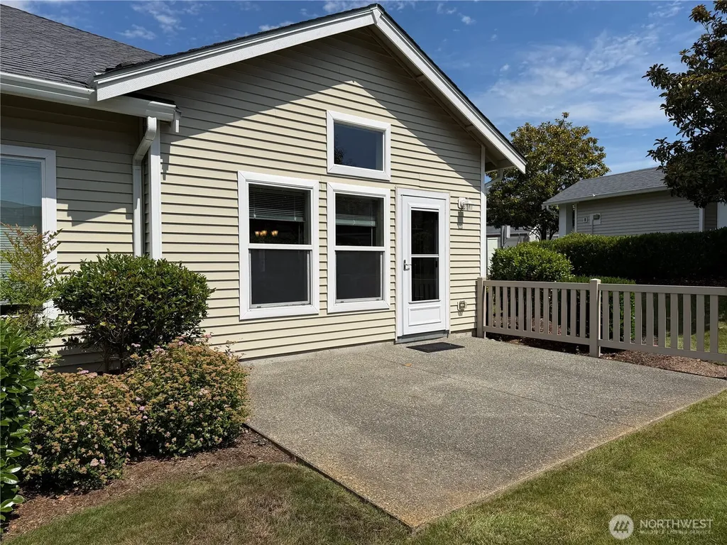 2514 85th Drive NE Lake Stevens WA 98258