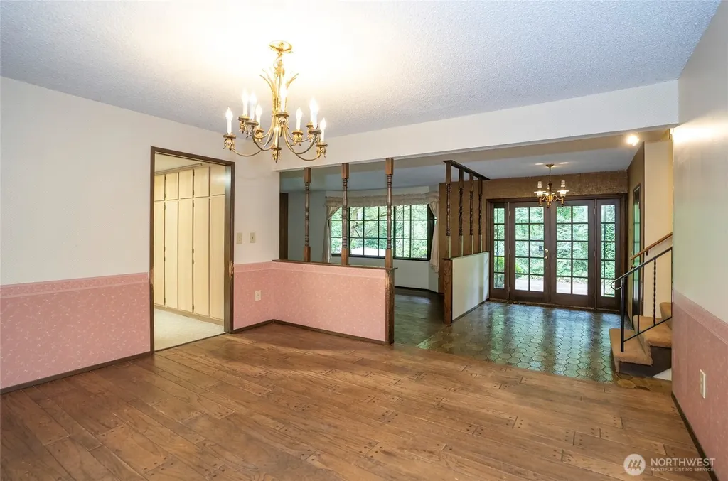 16035 266th Avenue SE Issaquah WA 98027