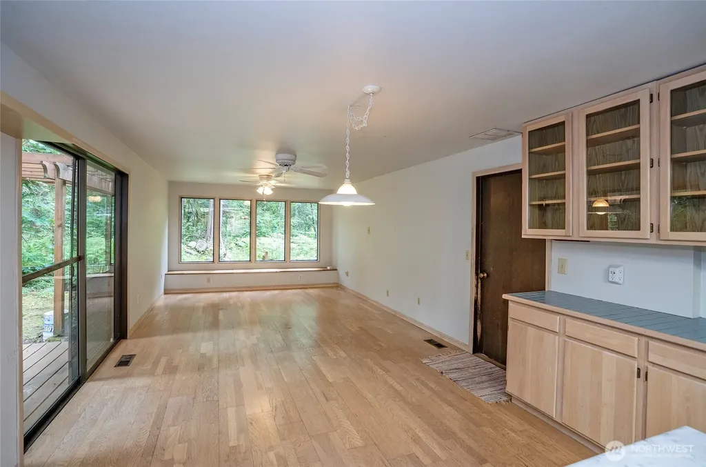 16035 266th Avenue SE Issaquah WA 98027