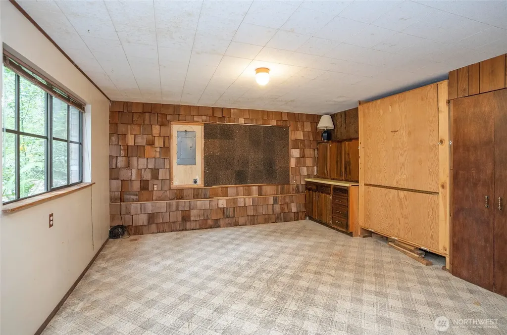 16035 266th Avenue SE Issaquah WA 98027